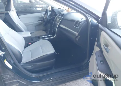 2015 Toyota Camry Le z USA, uszkodzony, nr VIN 4T1BF1FK9FU025529